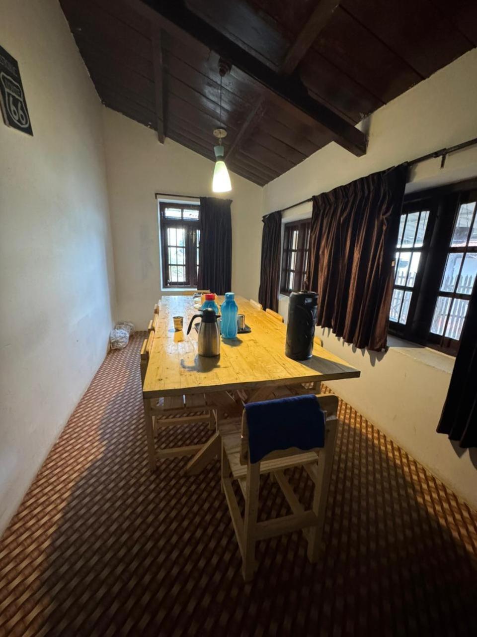 Sandy Holiday Home 5 Bhk Ooty Ngoại thất bức ảnh